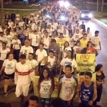 Equipe de João Cardoso engrossa Marcha Viva a Vida, em Sobradinho