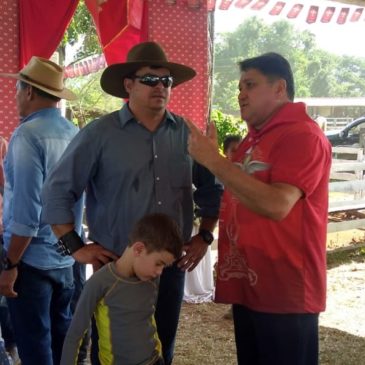 João Cardoso participa das comemorações da Festa do Divino Espírito Santo