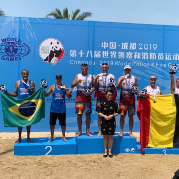 Equipe Brasileira de vôlei de areia conquista medalha de prata no WPFG