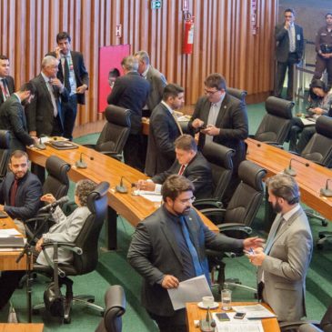Câmara aprova reformulação do PRÓ-DF II e outros projetos do GDF