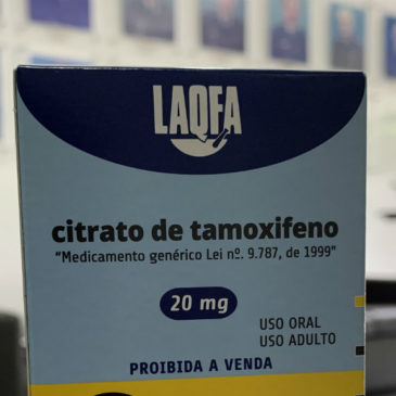 Laboratório Químico-Farmacêutico da Aeronáutica comemora a produção dos primeiros lotes do medicamento Tamoxifeno para o Câncer de Mama