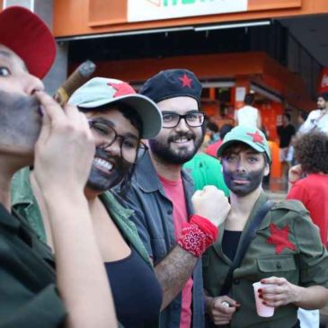 Coletivo Praça dos Prazeres confirma Gretchen para o Carnaval de Brasília