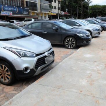 Lavadores e guardadores de veículos serão cadastrados no DF