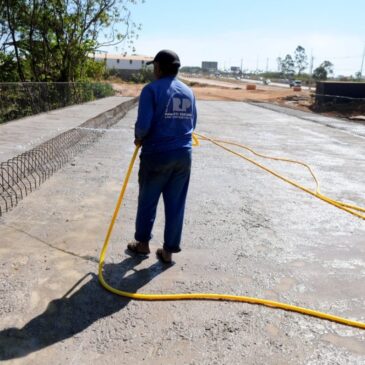 Ponte sobre Córrego Vicente Pires a caminho da reta final