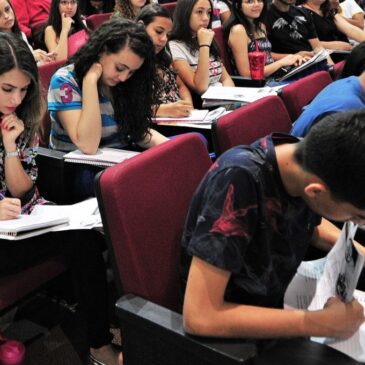 Vem aí a Universidade do Distrito Federal