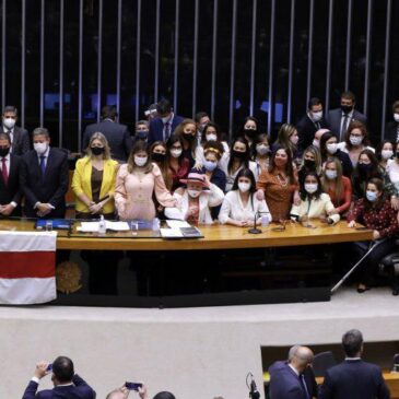 Bancada feminina obtém aprovação do “Orçamento Mulher” na LDO 2022