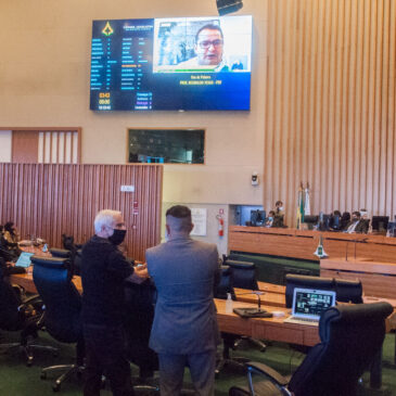 Câmara aprova diretrizes orçamentárias para 2022 e encerra votações do semestre