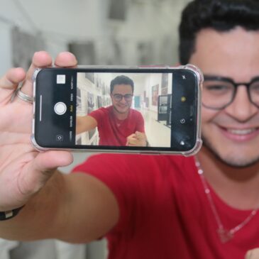 Digital influencer Eldo Gomes lança guia gratuito do que fazer em Brasília