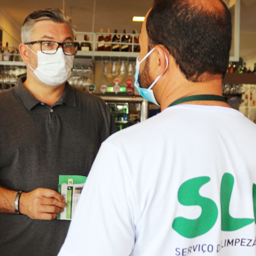 Mobilização alerta comerciantes do Sudoeste sobre descarte de resíduos