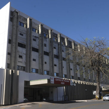 Leandro Grass pede convocação de diretor do IGES e Secretário de Saúde para explicações sobre problemas em hospitais, UBS e UPAs