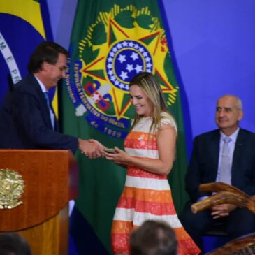 Governo lança medidas para impulsionar a inserção e manutenção de mulheres e jovens no mercado de trabalho