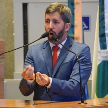 Tribunal de Contas manda investigar PDAF após pedido de Leandro Grass