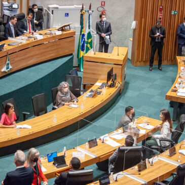 Benefícios para servidores, atualização fundiária e projetos de cunho social são destaque no primeiro semestre