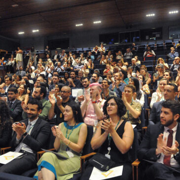 Mais servidores aprovados em concurso tomam posse na Câmara Legislativa