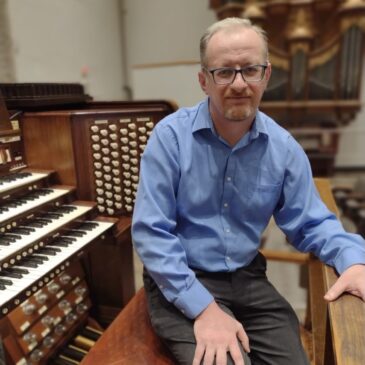 Músico brasileiro quer resgatar tradição musical com órgão de tubos